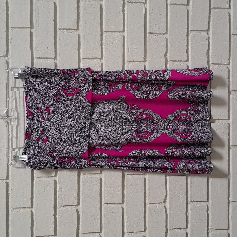 International Concepts Purple/Black Paisley Fold Down Skirt. Size Large. NWOT